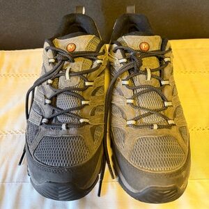 Merrell Hiking Shoes Men’s Sz 13
